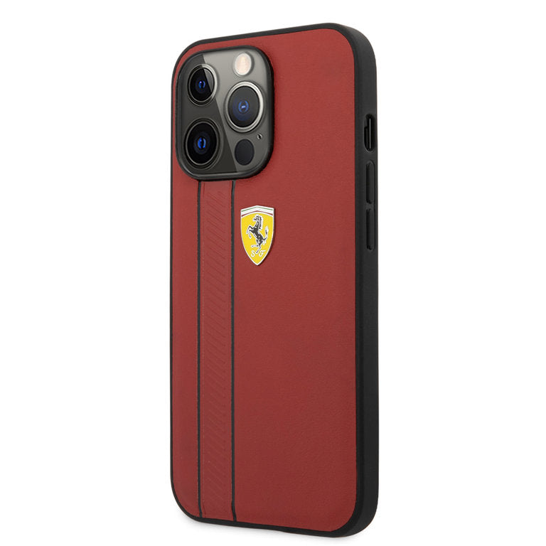 Ferrari iPhone 13 Pro Max - Debossed Stripes - Rød